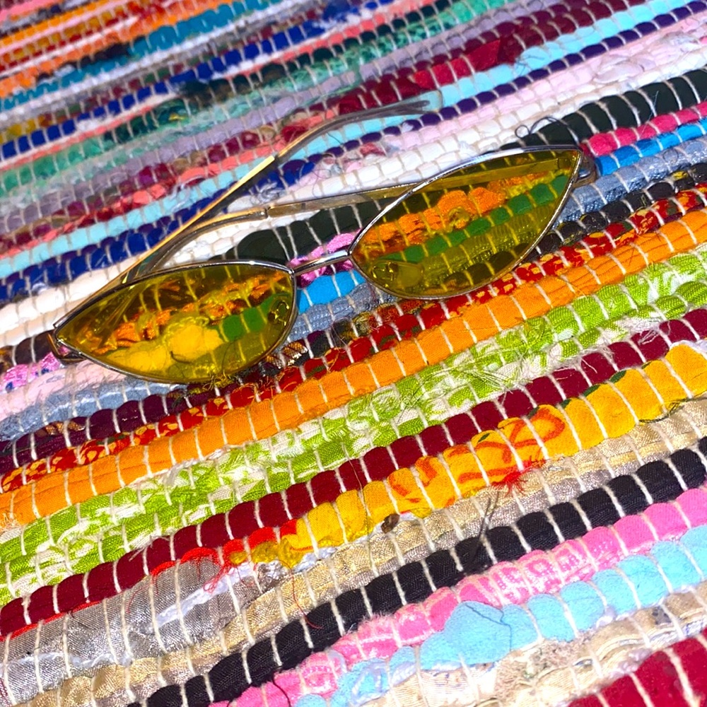 Yellow Simmer Glasses